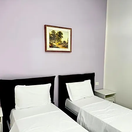 Hotel Dream *